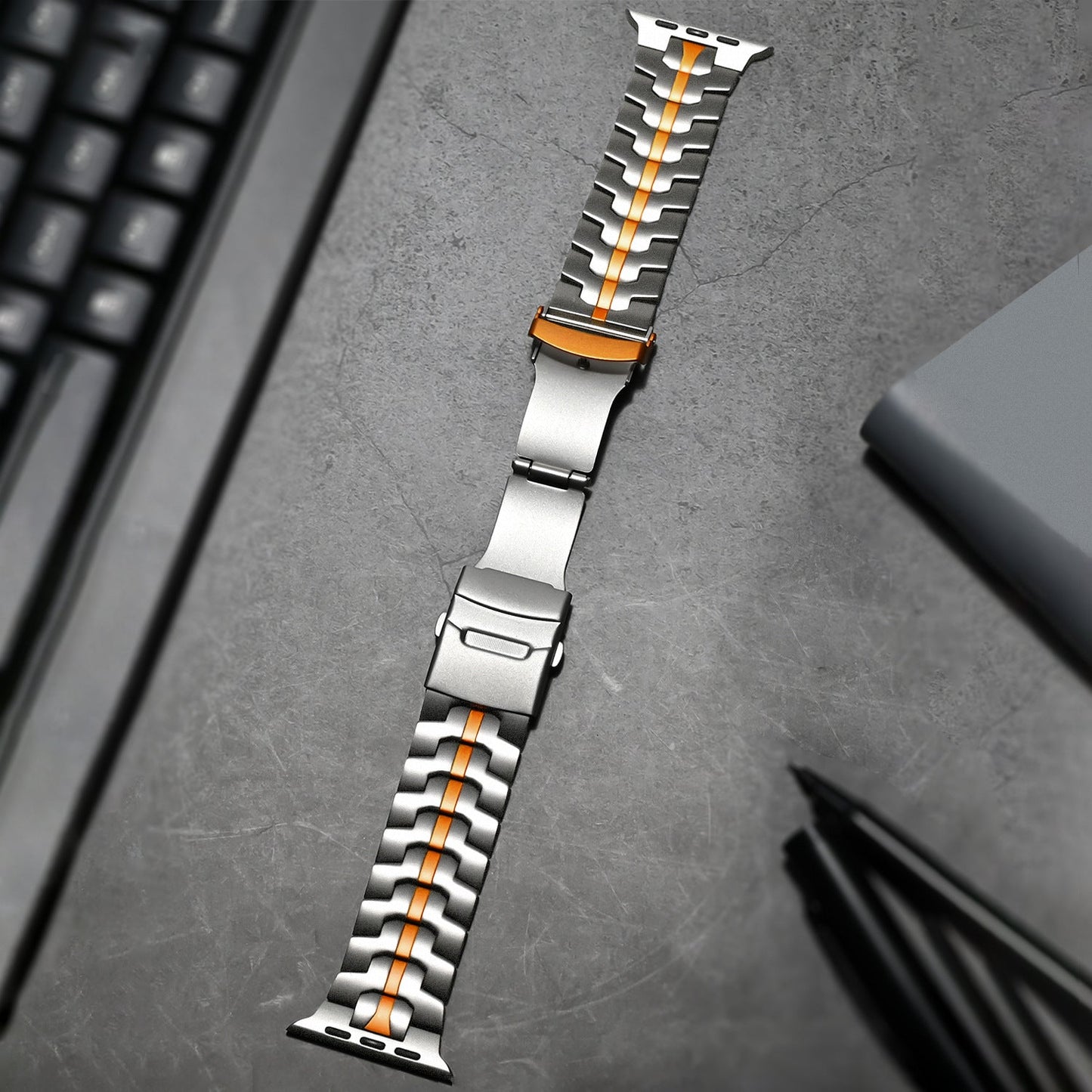 TitanElite Apple Watch Band - Upgrade Je Stijl en Comfort met TitanElite: Het Bandje dat Blijft Presteren