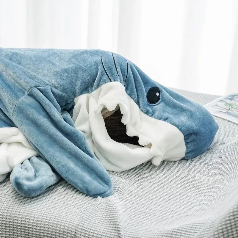 FluffyShark™ Blanket | De leukste onesie voor thuis!